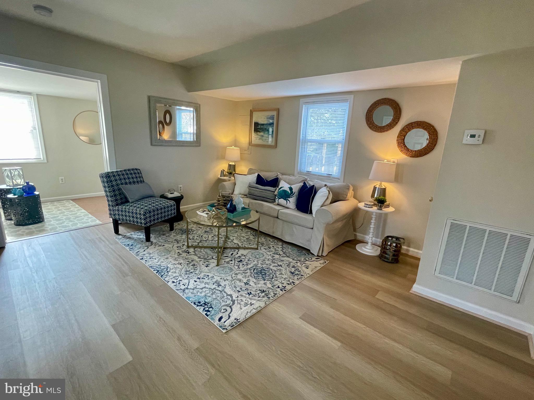 1517 Arundel Road Edgewater, MD 21037 - Photo 3 of 31 New flooring in large family room