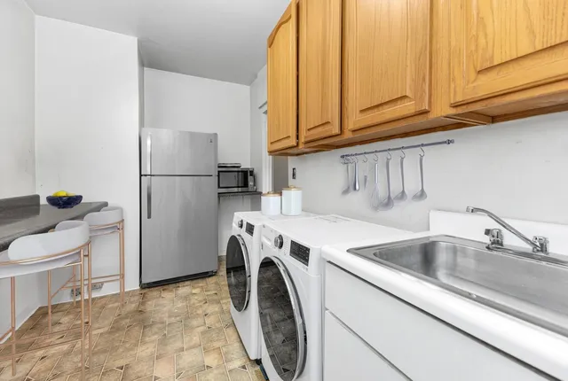 $90,000 | 3279-3281 Hull Avenue, Unit 10 | Norwood