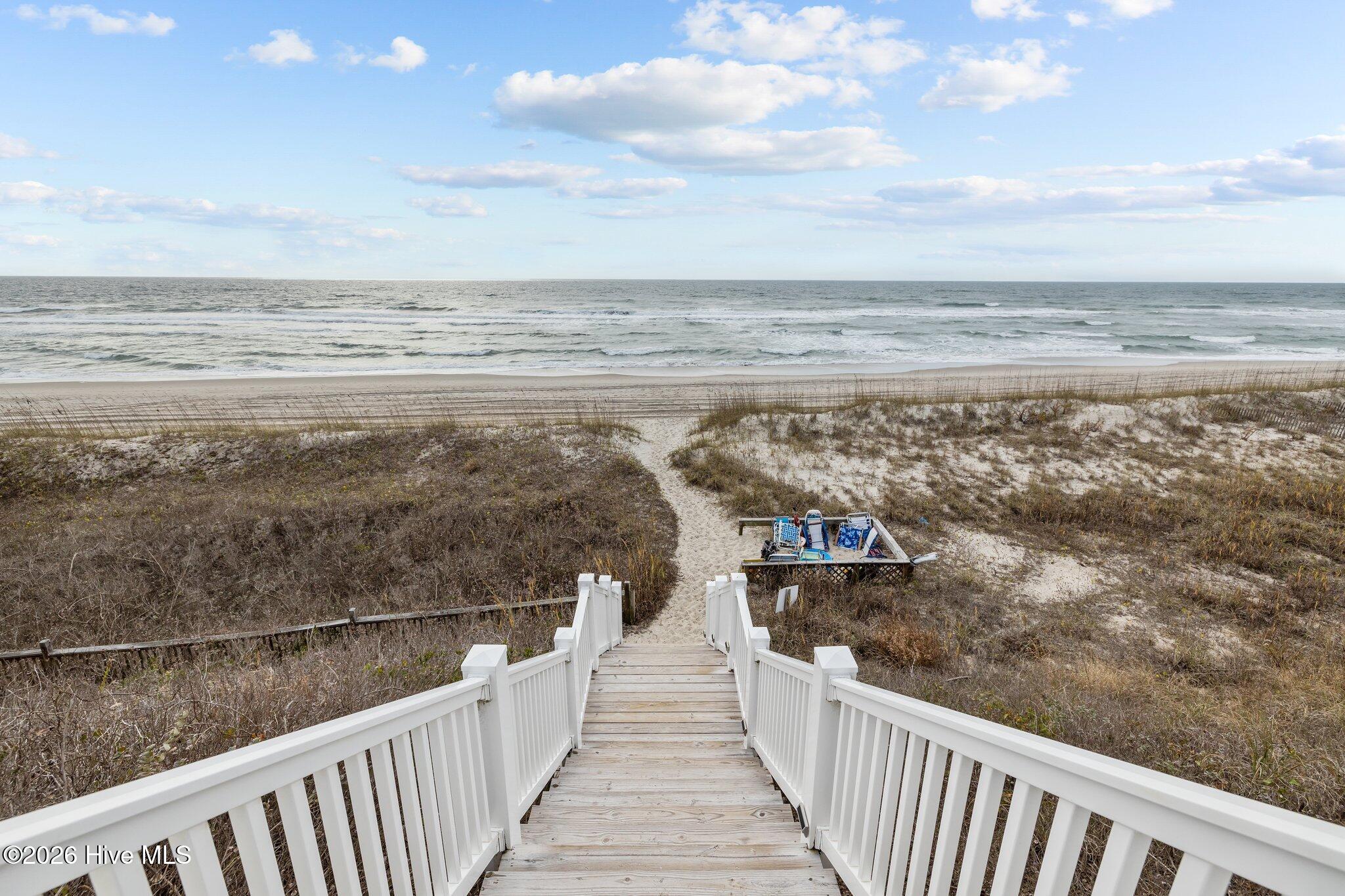 855 Salter Path Road, Unit 108 Indian Beach, NC 28512 - Photo 36 of 54 40-web-or-mls-1S3A5345