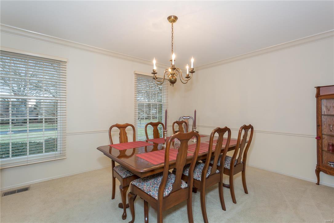 2319 Richborough Road Chesterfield, MO 63017 - Photo 12 of 52 Gallery Image 12