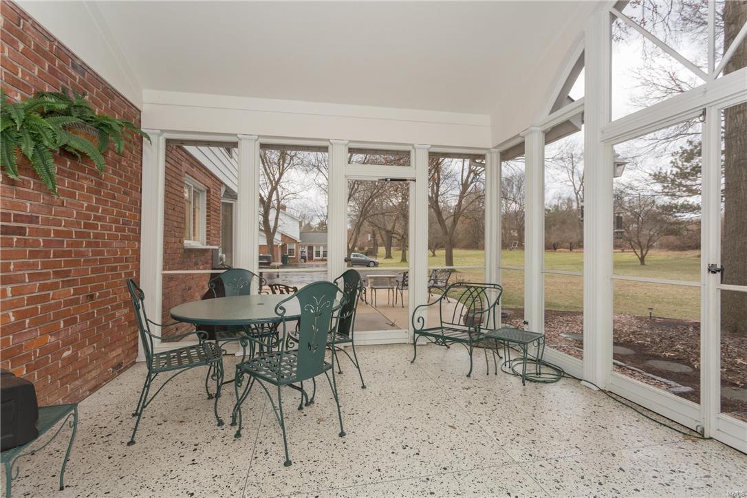 2319 Richborough Road Chesterfield, MO 63017 - Photo 18 of 52 Gallery Image 18