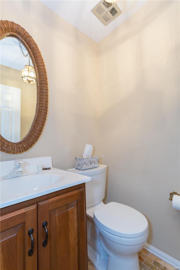 2319 Richborough Road Chesterfield, MO 63017 - Photo 24 of 52 Gallery Image 24