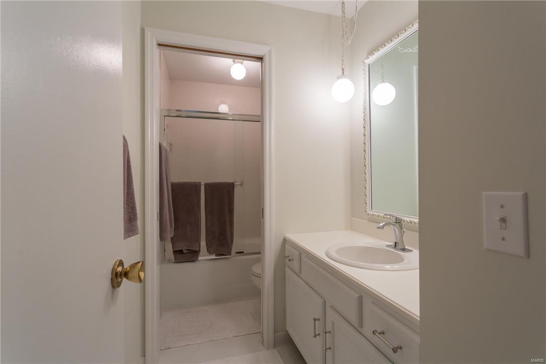 2319 Richborough Road Chesterfield, MO 63017 - Photo 28 of 52 Gallery Image 28