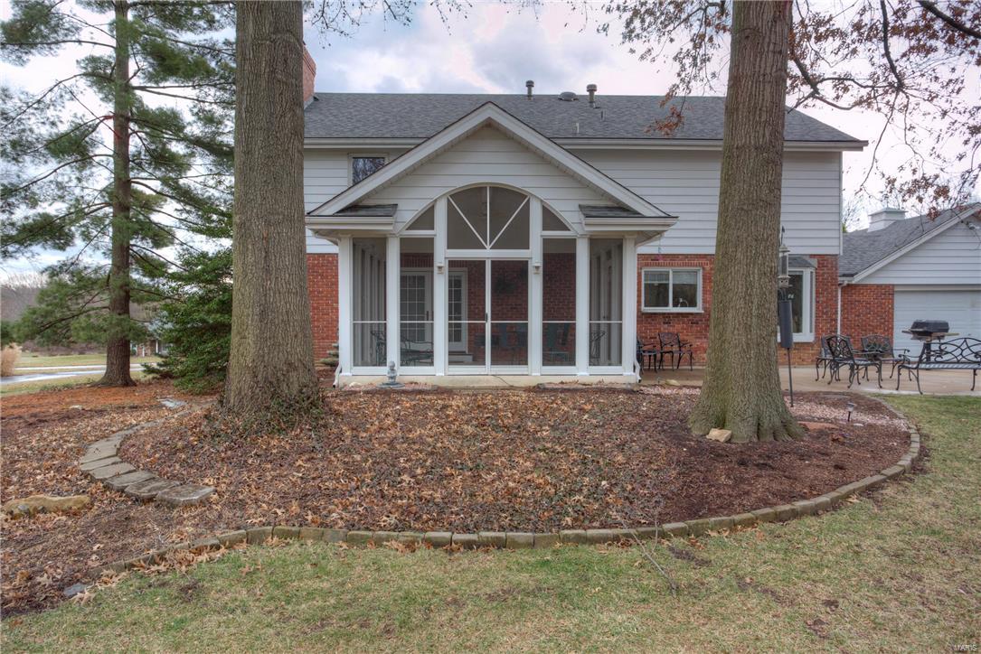 2319 Richborough Road Chesterfield, MO 63017 - Photo 6 of 52 Gallery Image 6