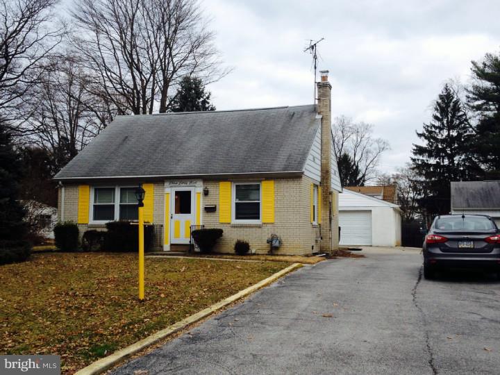 345 Lynn Road Springfield, PA 19064 - Photo 2 of 2 Exterior Front
