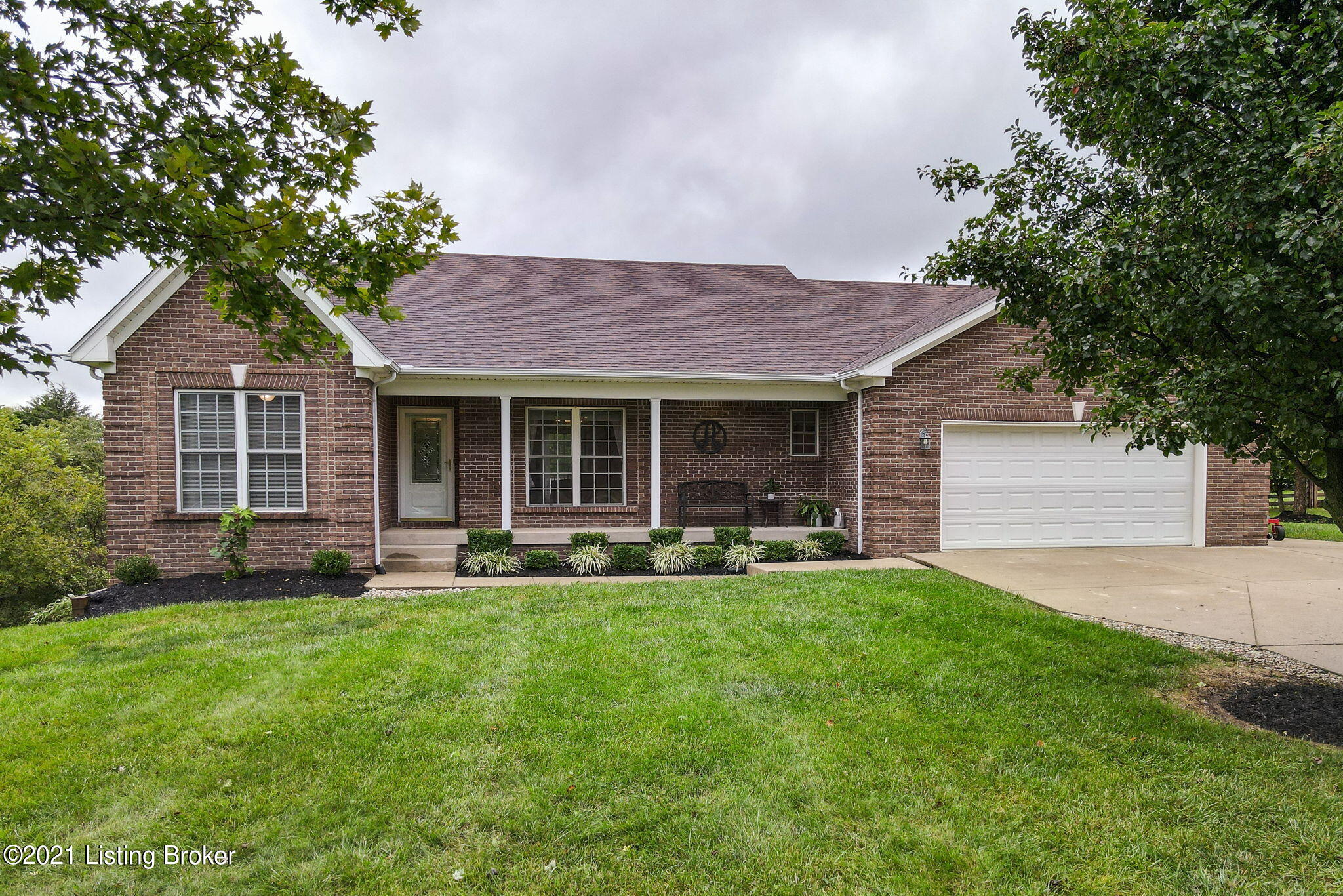 35 Silverview Road Smithfield, KY 40068 - Photo 1 of 30 9-web-or-mls-Silverview Rd 35-FCP-09
