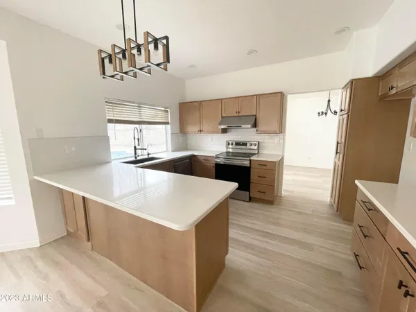 $2,400 | 11417 West Sage Court, Avondale, AZ 85392