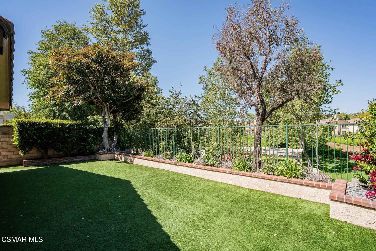 675 Overlook Road Simi Valley, CA 93065 - Photo 26 of 32 675 Overlook Rd Simi Valley CA-large-032