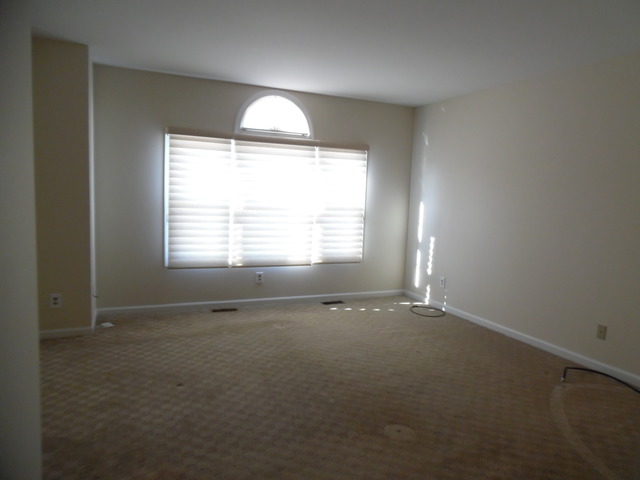 1002 West Main Street Cary, IL 60013 - Photo 12 of 21