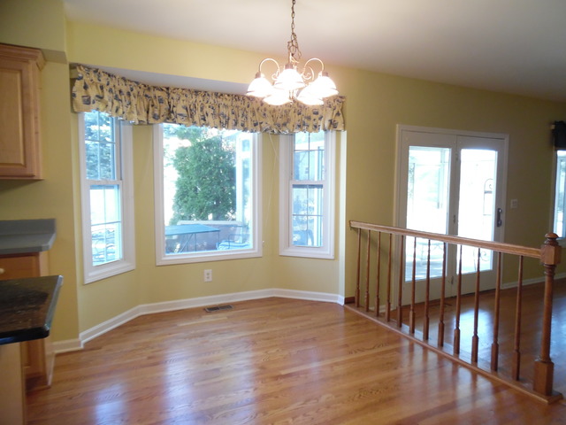 1002 West Main Street Cary, IL 60013 - Photo 5 of 21