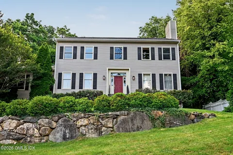 $1,895,000 | 39 Glenville Street, Greenwich, CT 06831