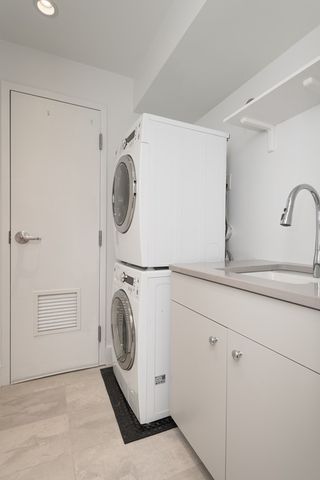 $1,484,500 | 206 West Brookline Street, Unit A, Boston, MA 02118