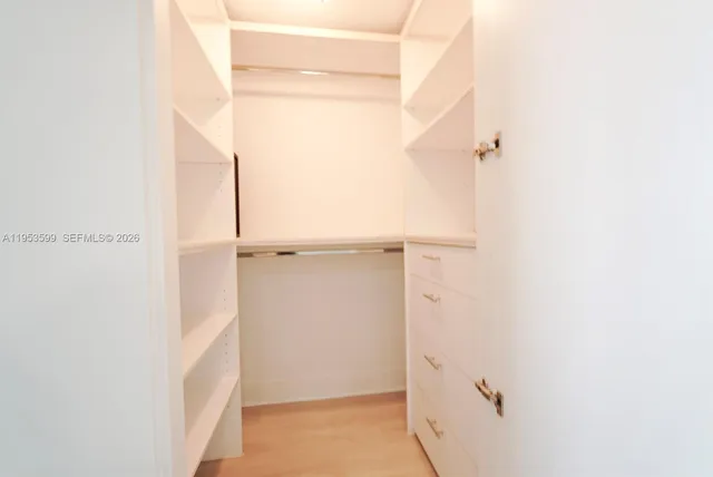 a view of walk in closet