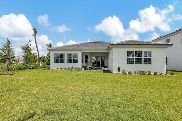 $835,000 | 14808 Wildwood Circle, Loxahatchee, FL 33470