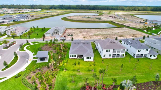 $835,000 | 14808 Wildwood Circle, Loxahatchee, FL 33470