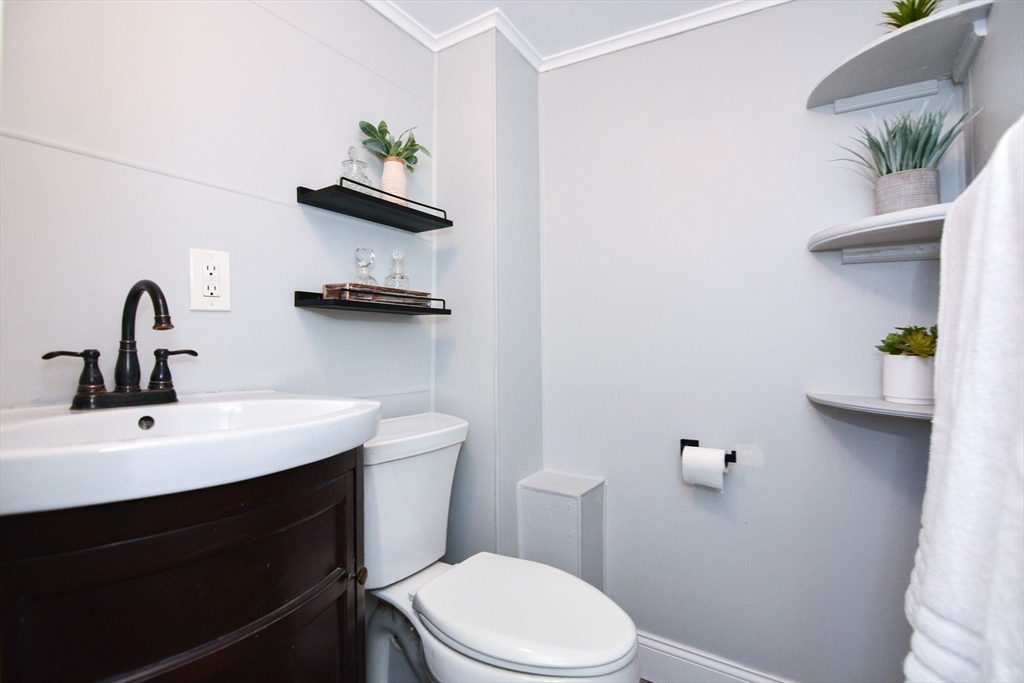 149 Federal Street Salem, MA 01970 - Photo 26 of 41