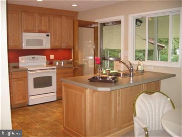 105 Runson Road Camp Hill, PA 17011 - Photo 2 of 12 Gallery Image 2
