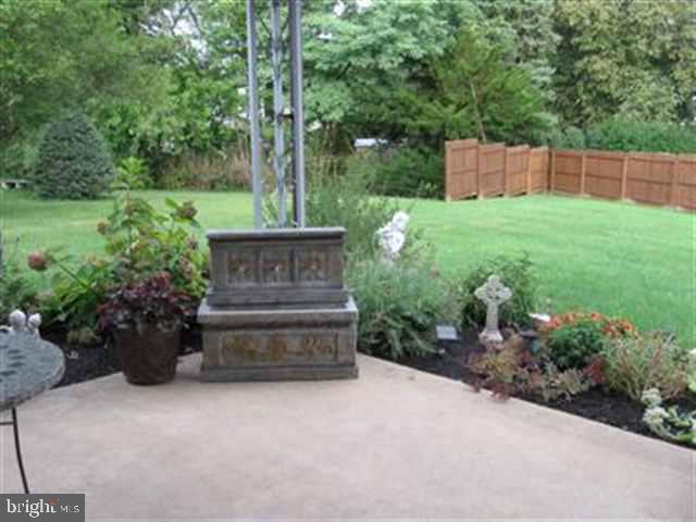 105 Runson Road Camp Hill, PA 17011 - Photo 7 of 12 Gallery Image 7