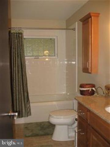 105 Runson Road Camp Hill, PA 17011 - Photo 10 of 12 Gallery Image 10