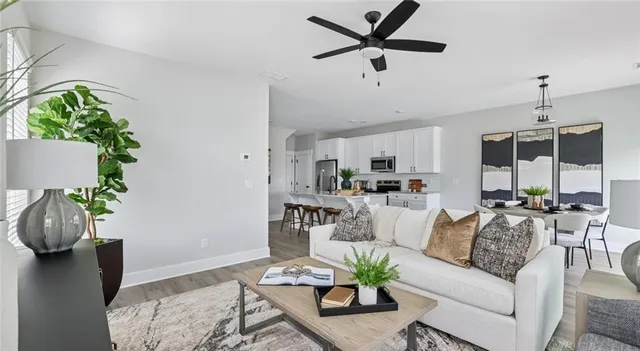 $1,900 | 102 Fairlie Parkway, Unit AVALON, Cartersville, GA 30121