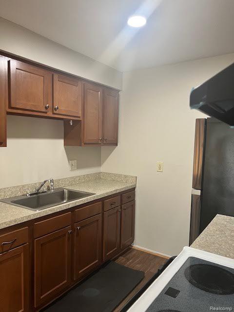 7350 Inkster Road, Unit 19 Dearborn Heights, MI 48127 - Photo 17 of 32