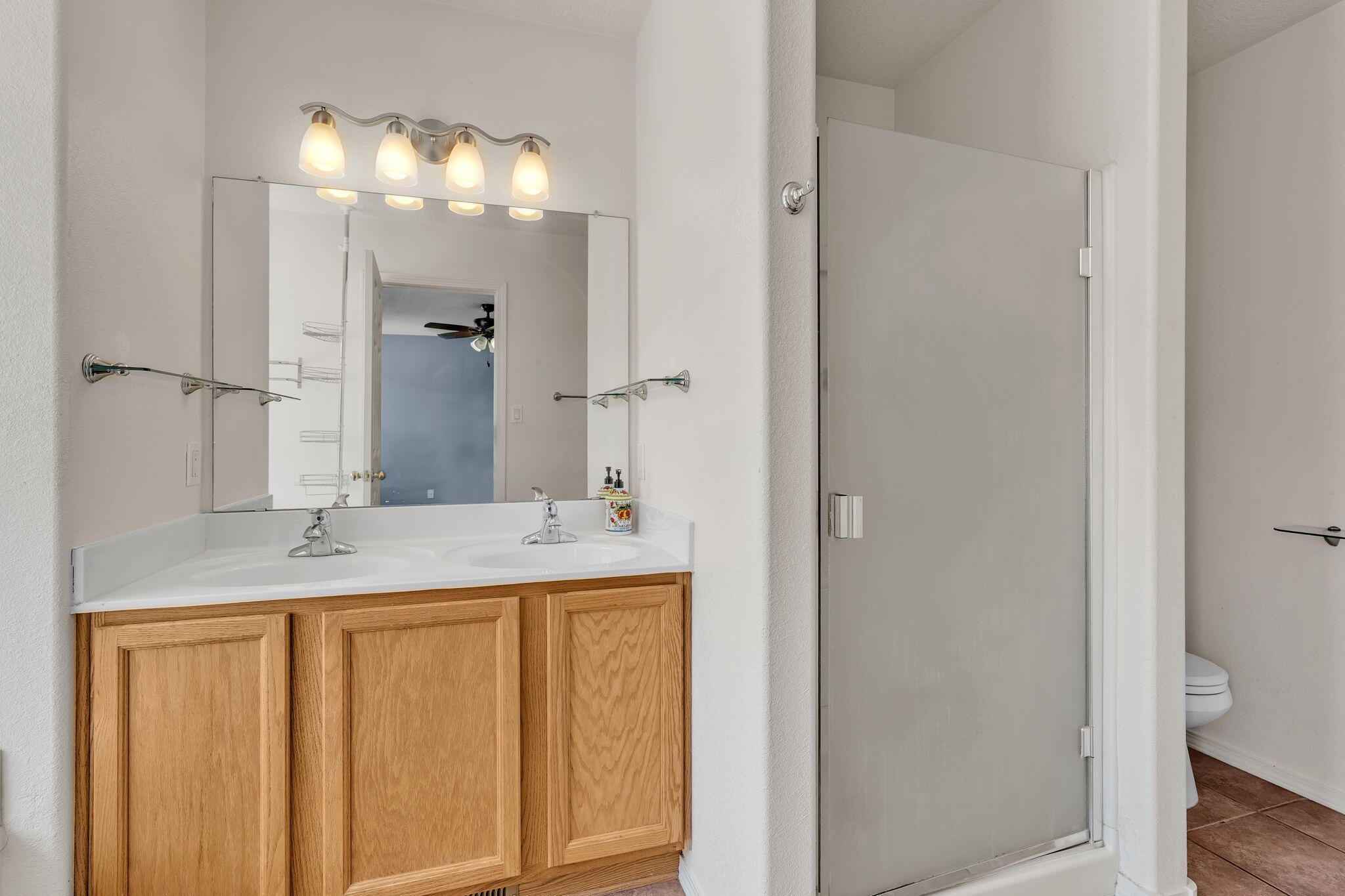 1852 Gallinas Road Rio Rancho, NM 87144 - Photo 3 of 22 Gallery Image 3