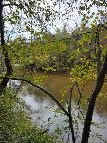 $165,000 | 1849 Mission Extension Road, Danbury, NC 27016