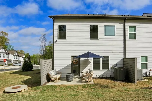$2,450 | 375 Crider Court, Unit A, Woodstock, GA 30188