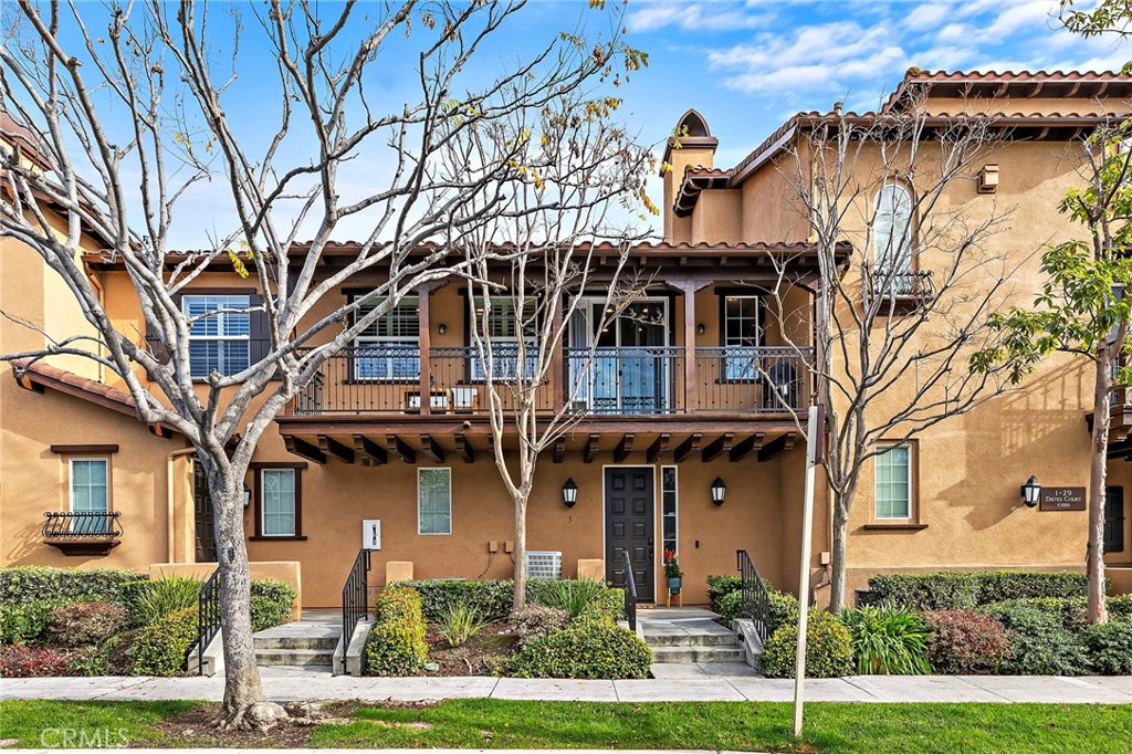 5 Dietes Court Ladera Ranch, CA 92694 - Photo 2 of 34