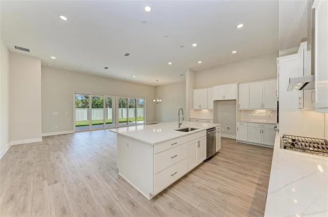 $599,990 | 13076 Homestead Lane, Parrish, FL 34219