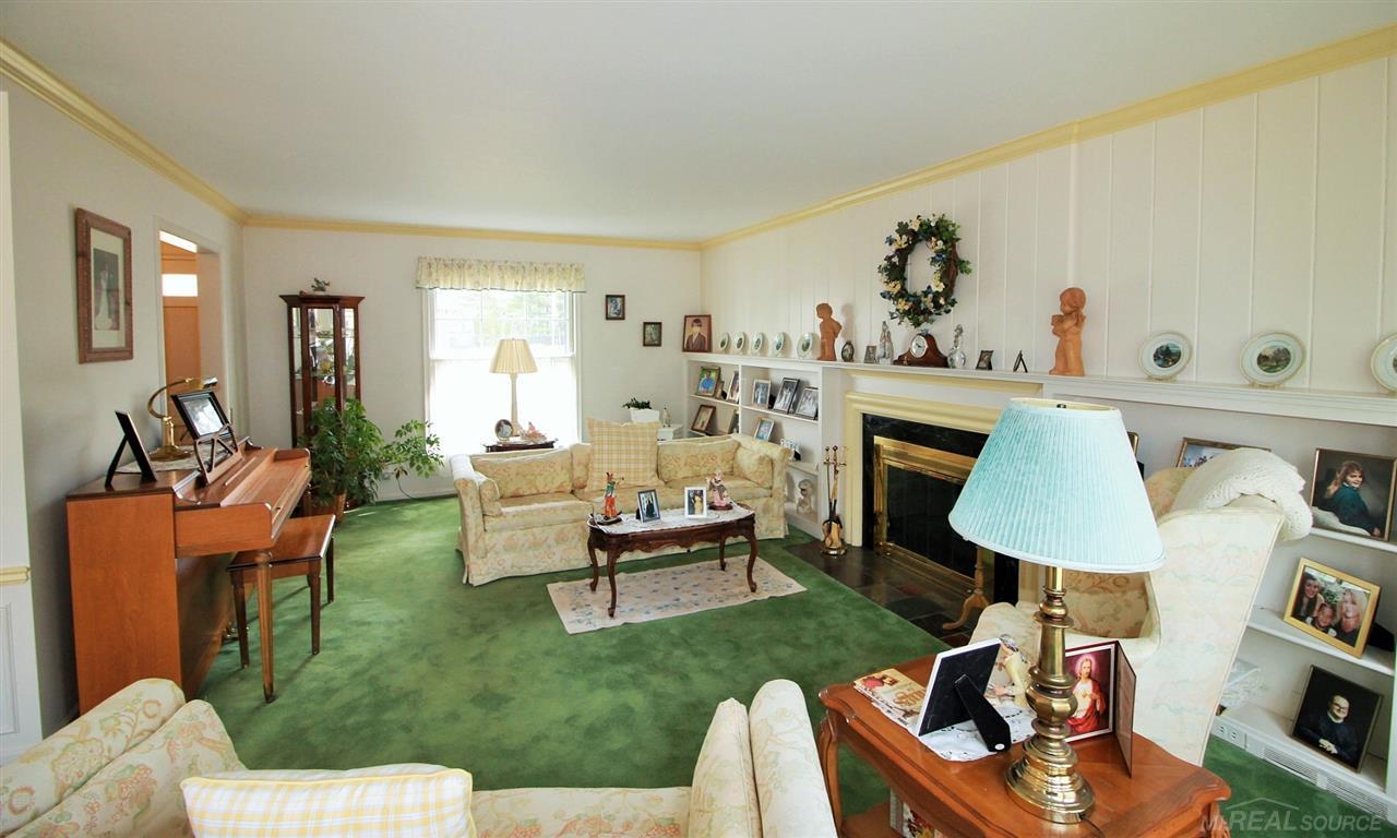 1005 Bedford Road Grosse Pointe Park, MI 48230 - Photo 9 of 45
