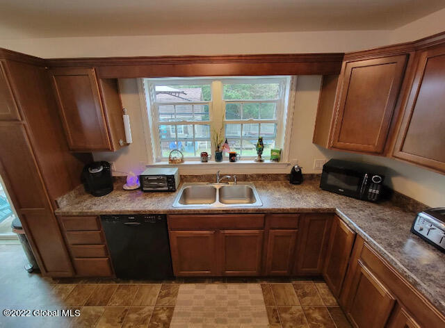 15 Combs Road Middle Grove, NY 12850 - Photo 12 of 31 15_Combs_Roadway_Middle_Grove_NY_12850