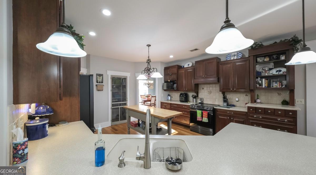 1053 Whooping Creek Church Road Carrollton, GA 30116 - Photo 15 of 58