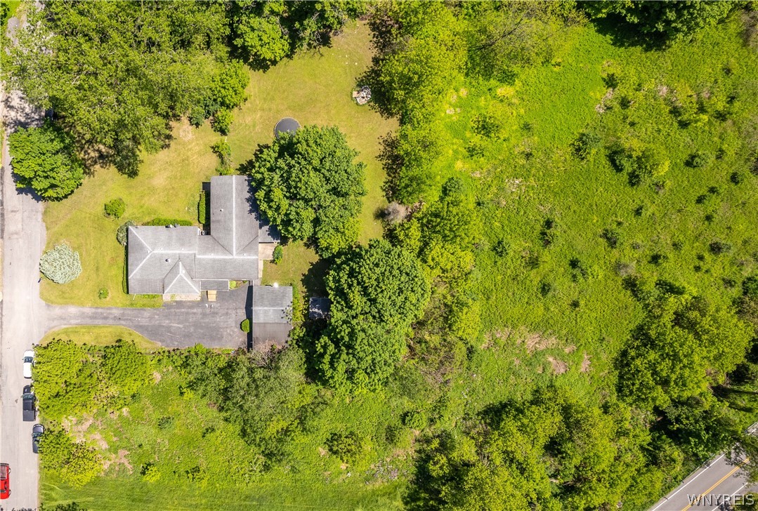 217 3 Rod Road Alden, NY 14004 - Photo 6 of 38