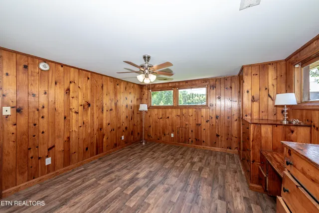 $574,900 | 8121 West Old Highway 73, Townsend, TN 37882