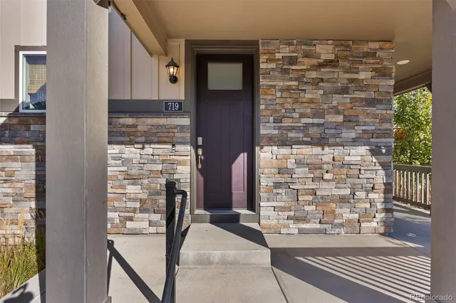 $439,900 | 719 North Quatar Court, Aurora, CO 80018