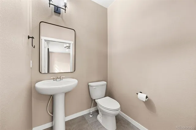 $439,900 | 719 North Quatar Court, Aurora, CO 80018