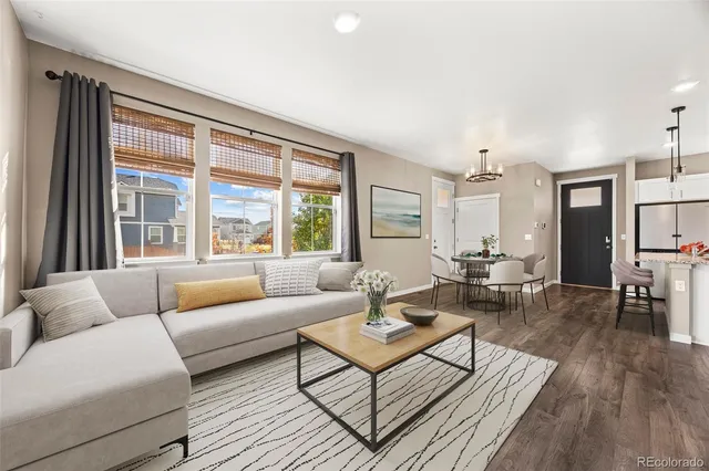 $439,900 | 719 North Quatar Court, Aurora, CO 80018