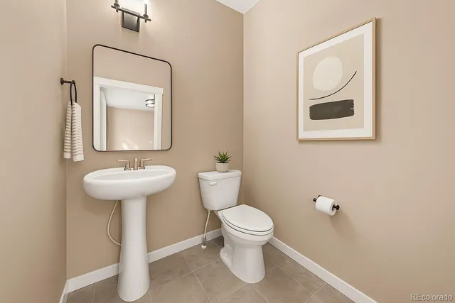 $439,900 | 719 North Quatar Court, Aurora, CO 80018