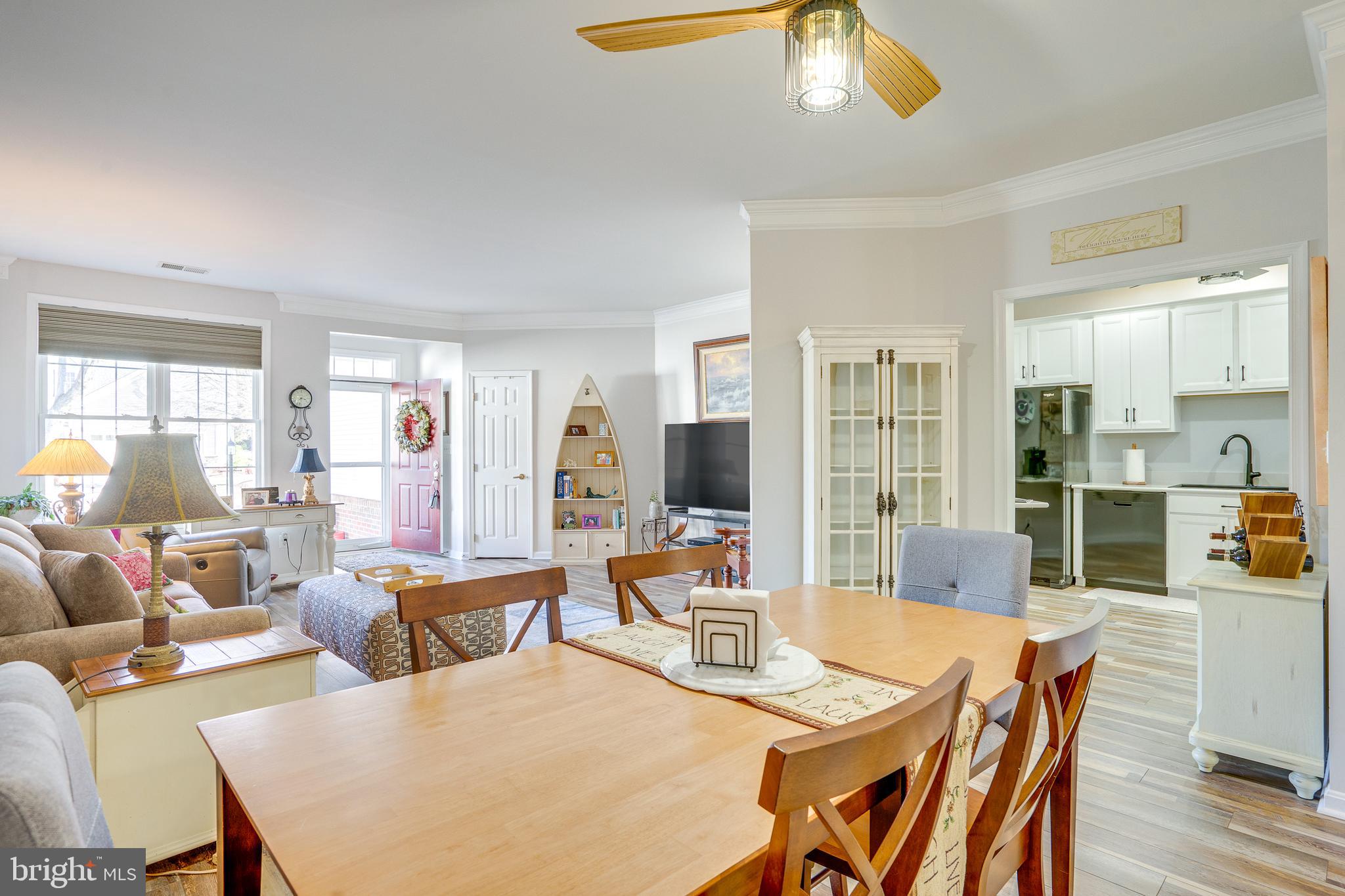 6902 Walnut Hill Drive Gainesville, VA 20155 - Photo 9 of 41 a view of a dining room with furniture
