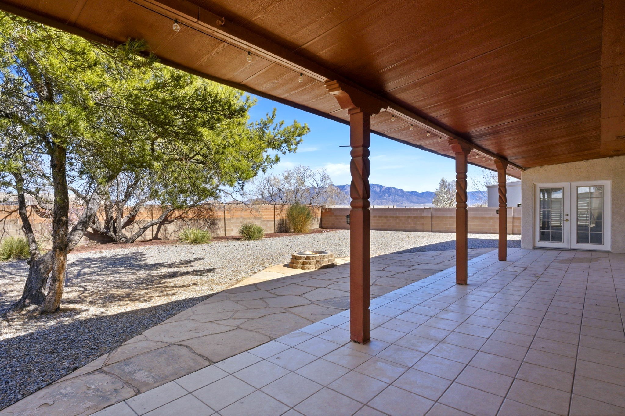 2881 Chessman Drive Southeast Rio Rancho, NM 87124 - Photo 33 of 38