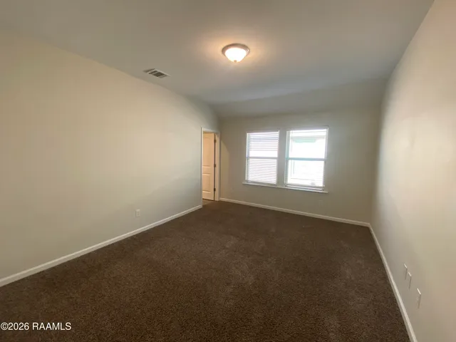 $1,800 | 15819 Olive Grove Drive, Zachary, LA 70791