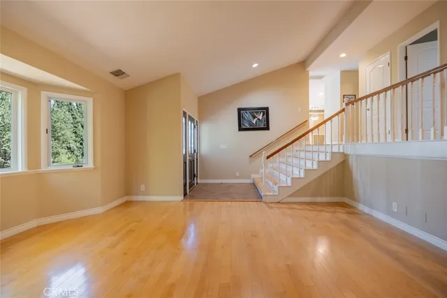 $1,200,000 | 9530 Wheatland Avenue, Shadow Hills, CA 91040