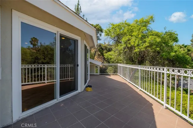 $1,200,000 | 9530 Wheatland Avenue, Shadow Hills, CA 91040