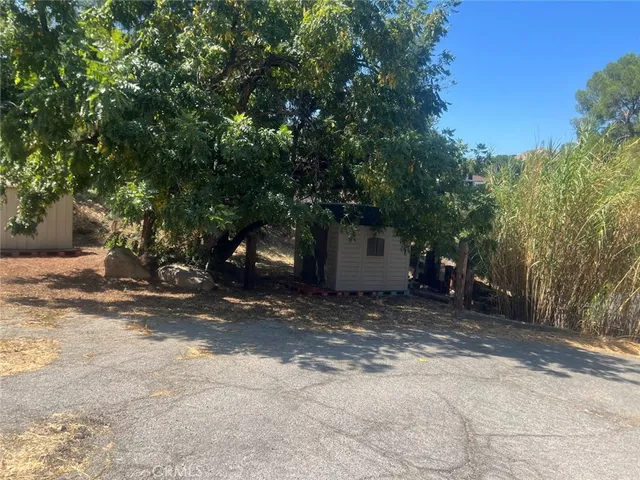 $1,200,000 | 9530 Wheatland Avenue, Shadow Hills, CA 91040