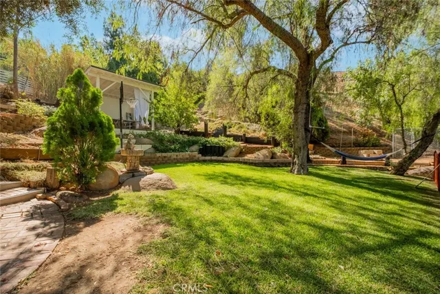 $1,200,000 | 9530 Wheatland Avenue, Shadow Hills, CA 91040