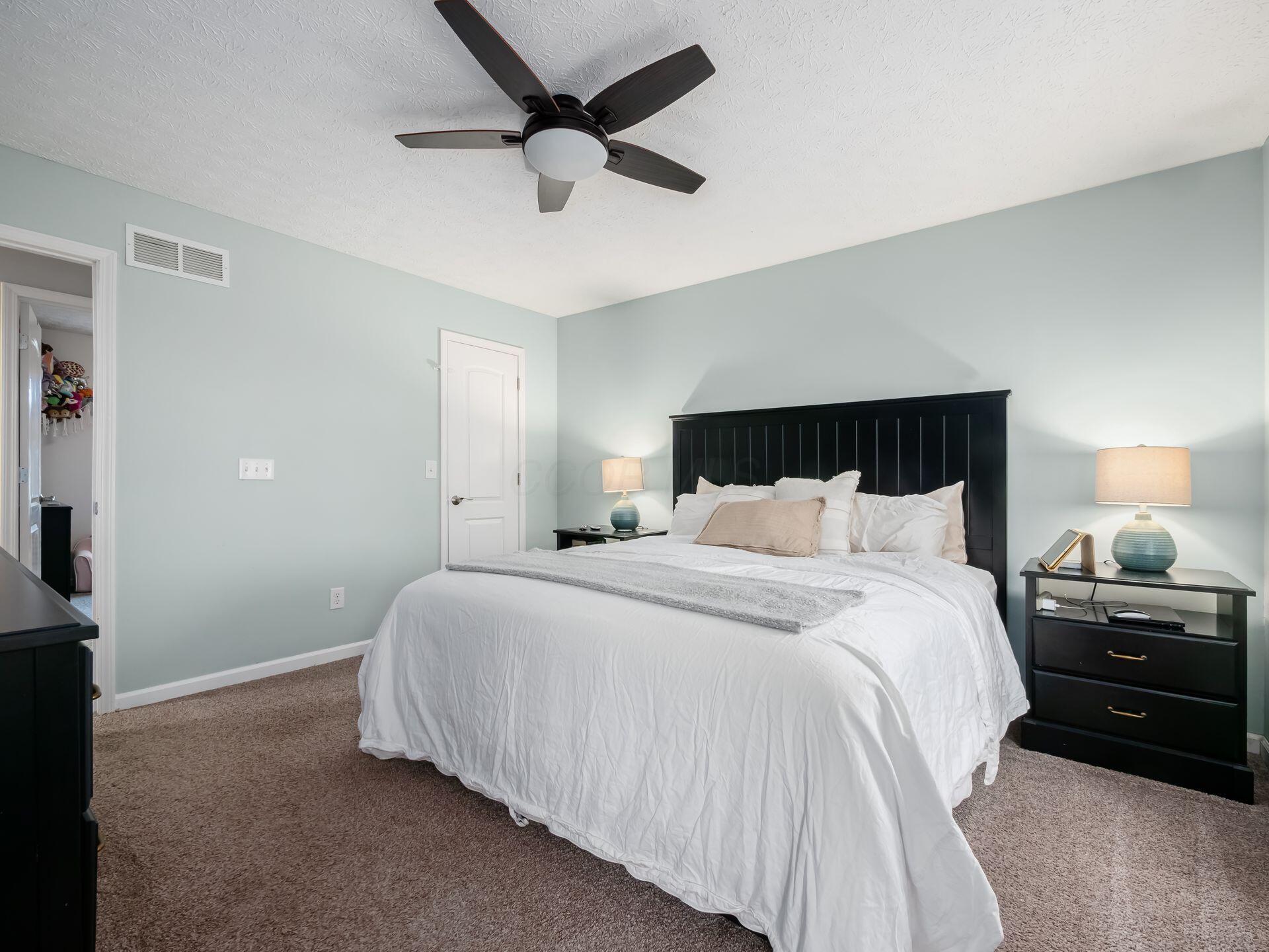 4006 Sandy Ridge Drive Columbus, OH 43204 - Photo 18 of 38 4006 Sandy Ridge - 16