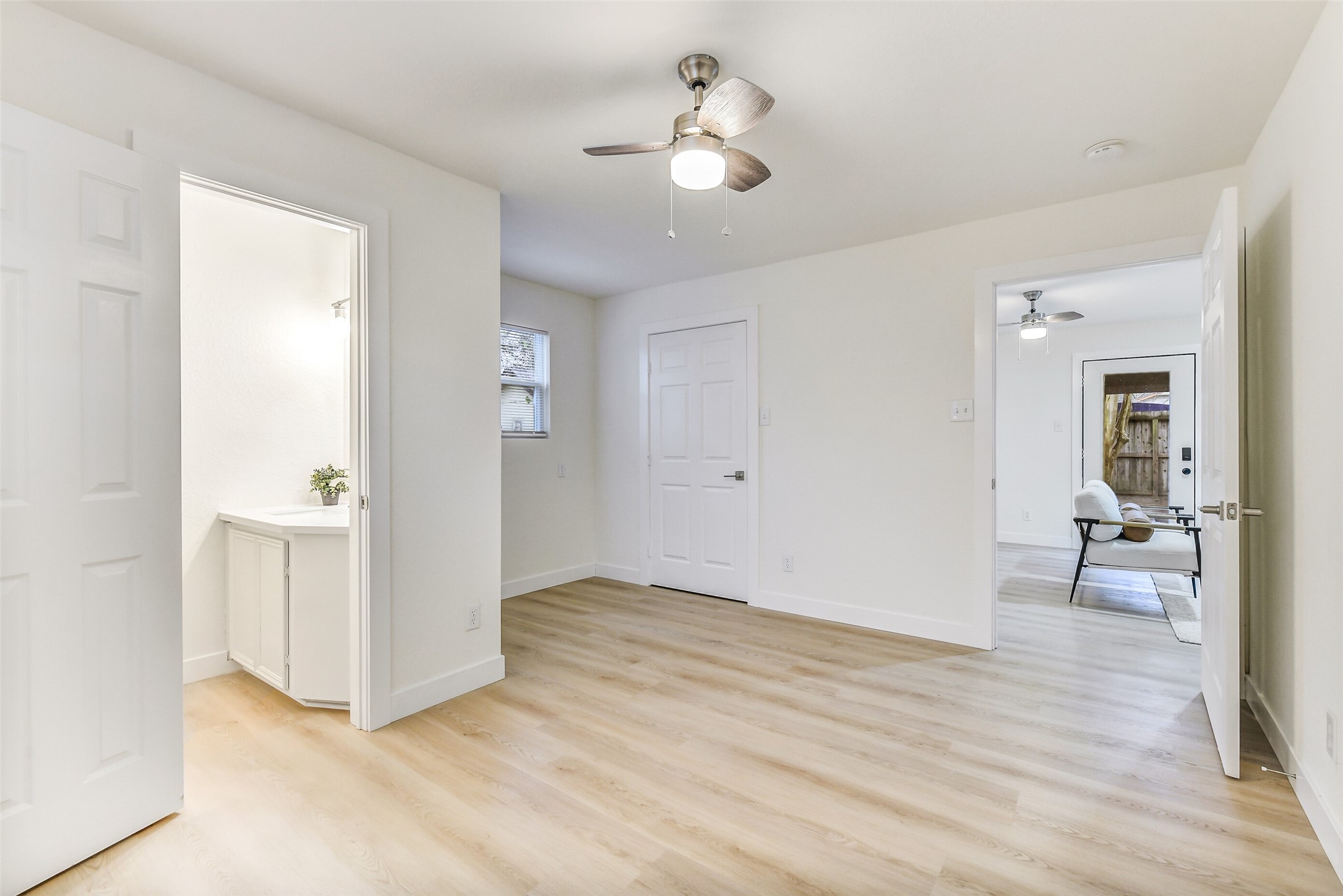 307 Meyer Street Alvin, TX 77511 - Photo 28 of 34