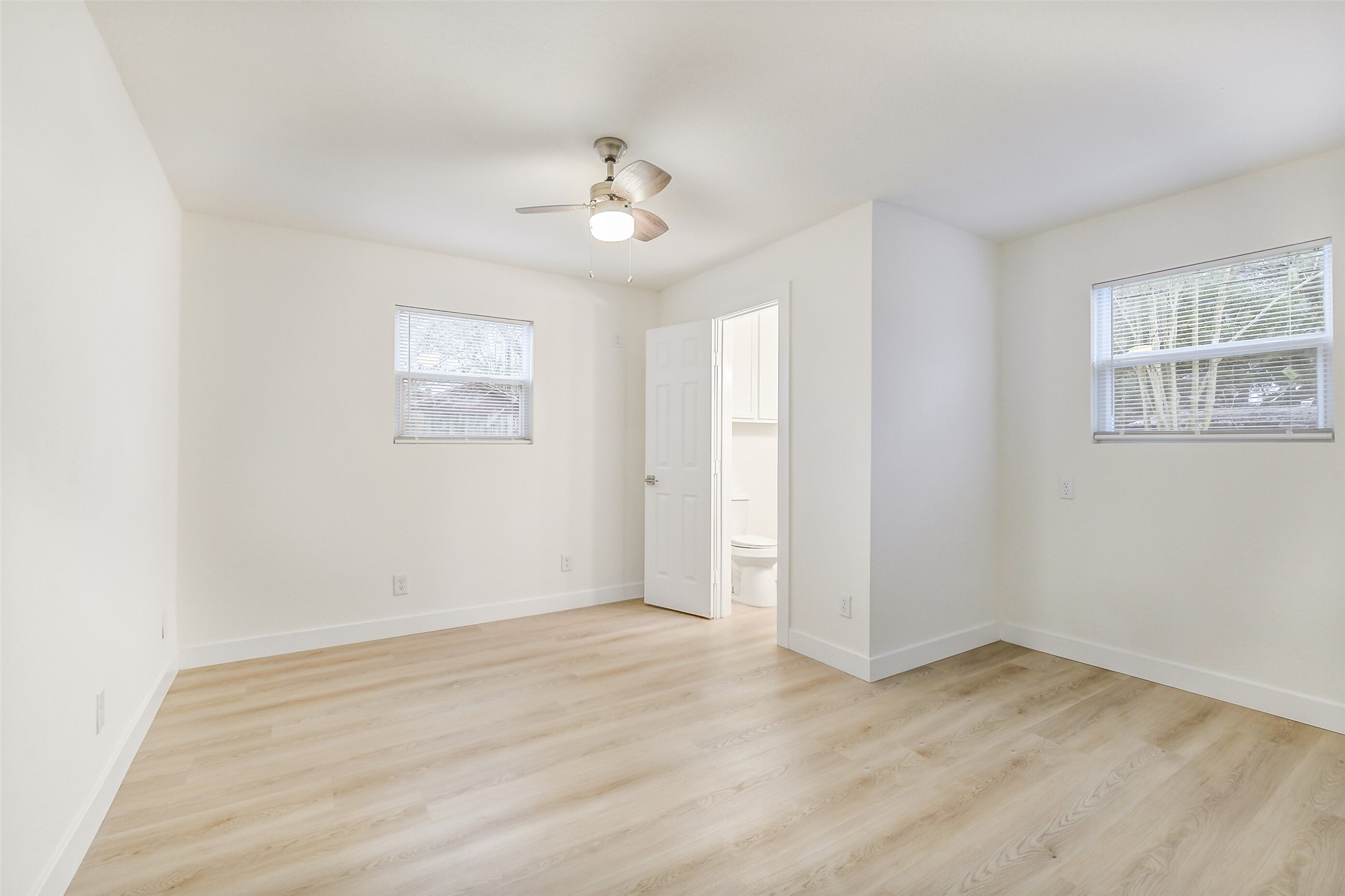 307 Meyer Street Alvin, TX 77511 - Photo 29 of 34