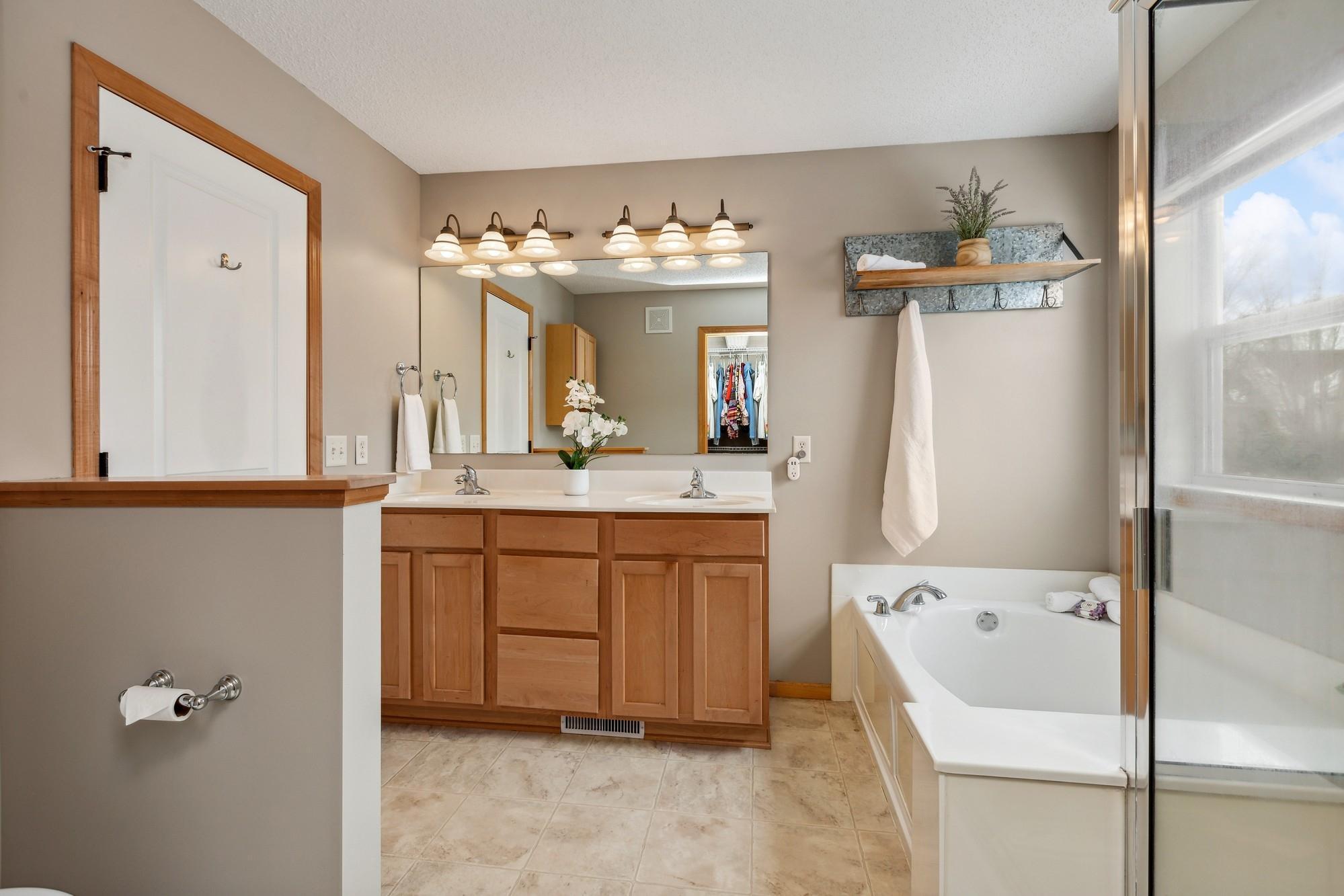 14416 Castlegate Way Northwest Prior Lake, MN 55372 - Photo 22 of 45 Gallery Image 22